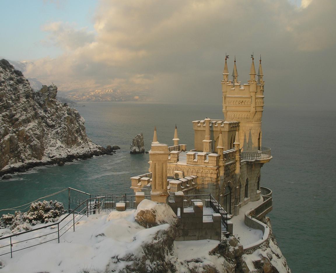 Красивейшие дворцы и храмы