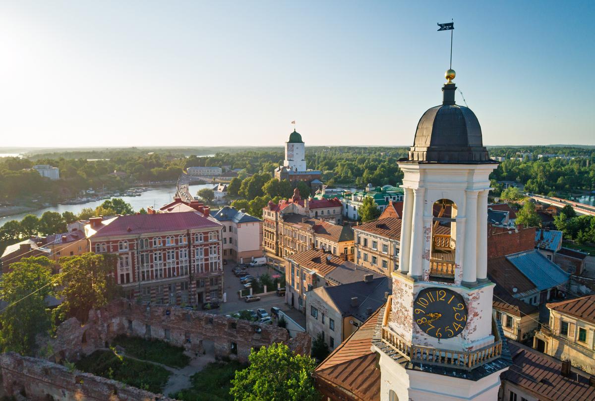 Панорама древнего города Выборга