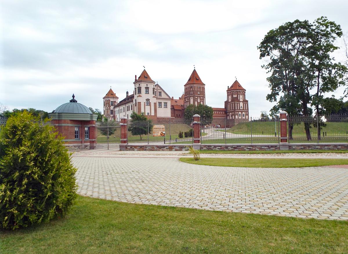 Мирский замок