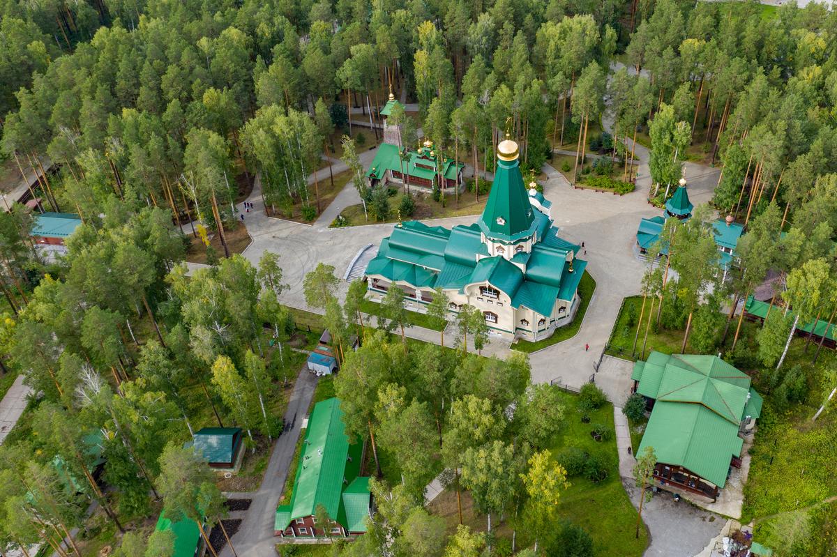 Вид с воздуха на Ганину Яму