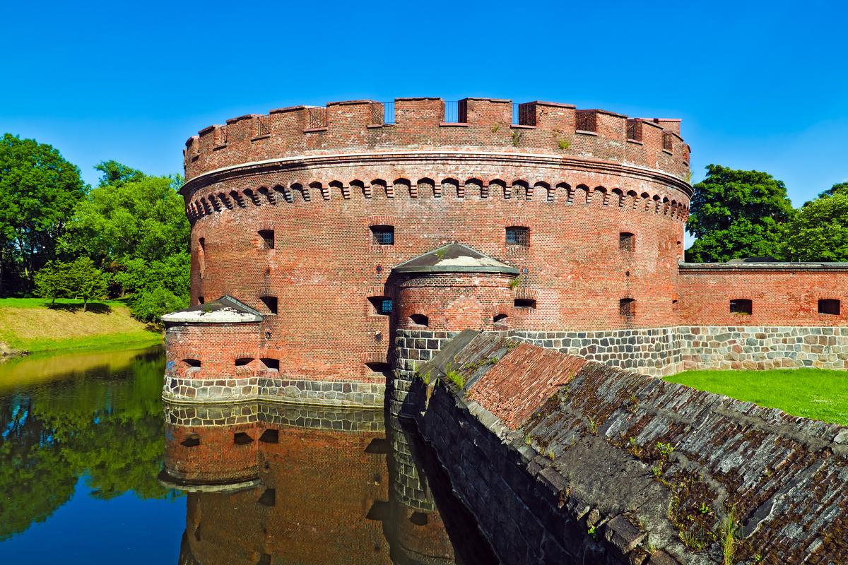 Старинная башня Музея янтаря