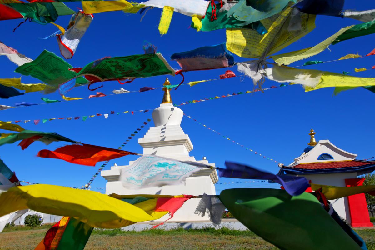 Ступа Просветления в Элисте