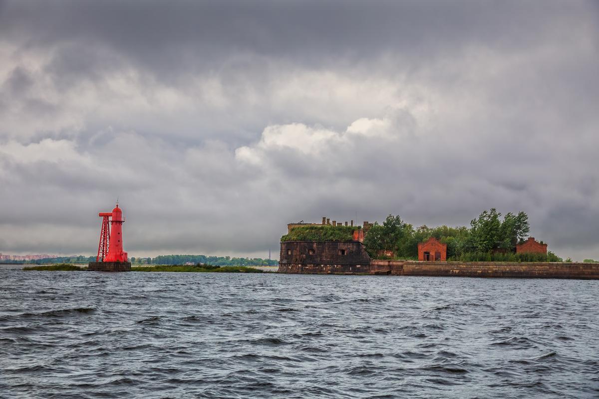 Форт Кроншлот в Кронштадте