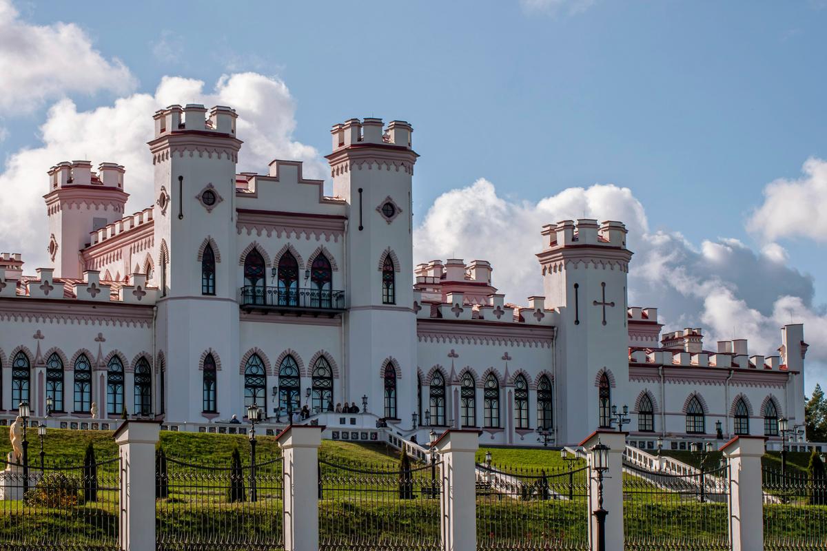 Дворец Пусловских