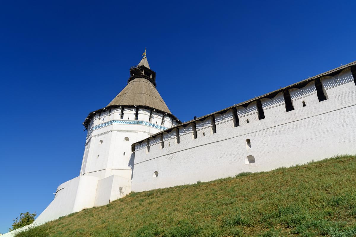 Стена Кремля в Астрахани