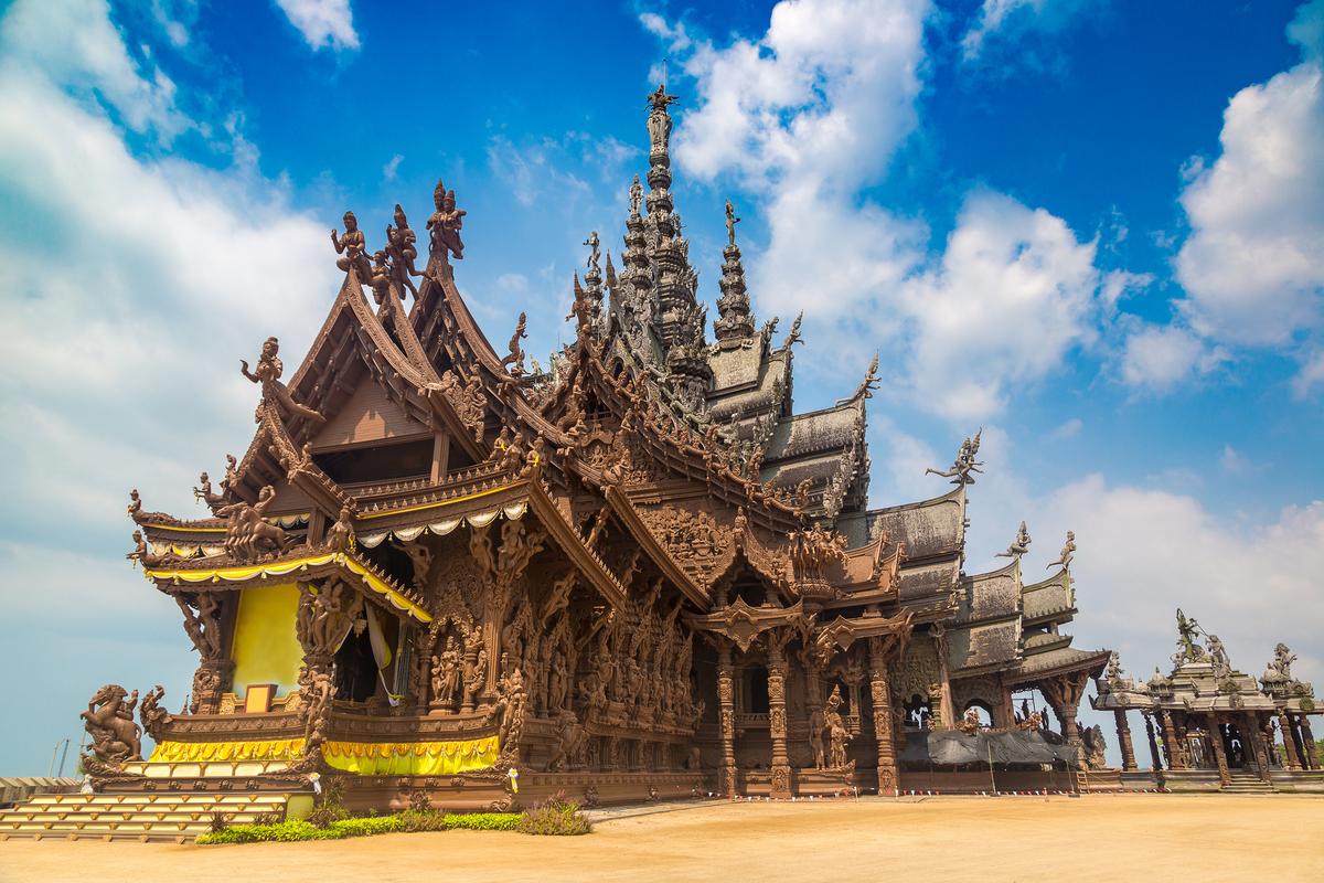 Храм Истины