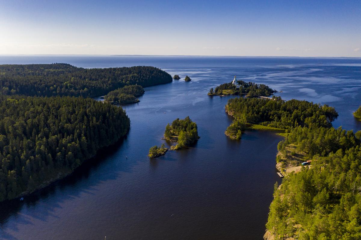 Панорама Ладожского озера