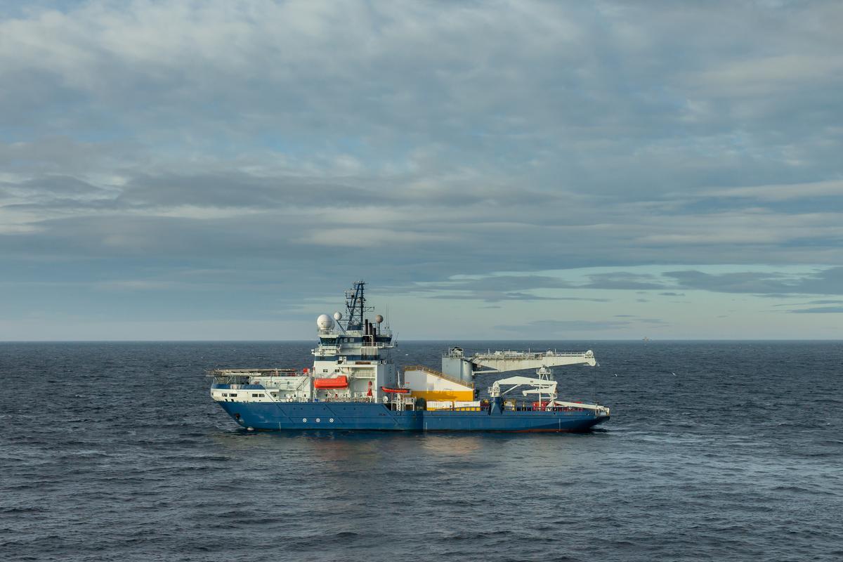 Ледокол в Карском море