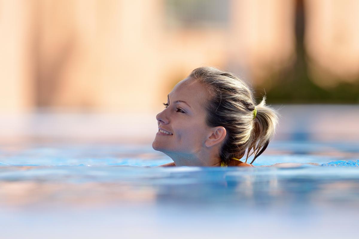 Купание в термальных источниках