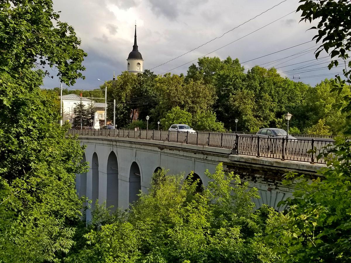 Калужский каменный мост