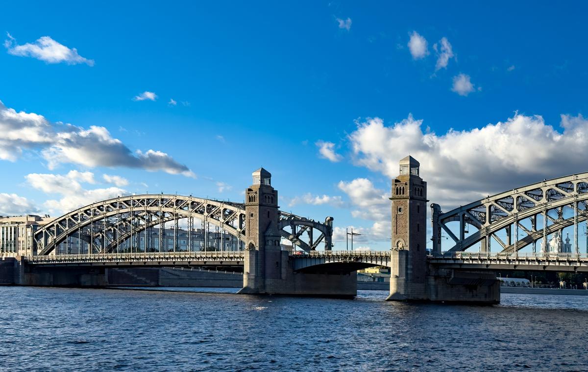 Большеохтинский мост