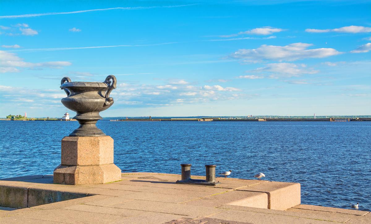 Петровская пристань в Кронштадте