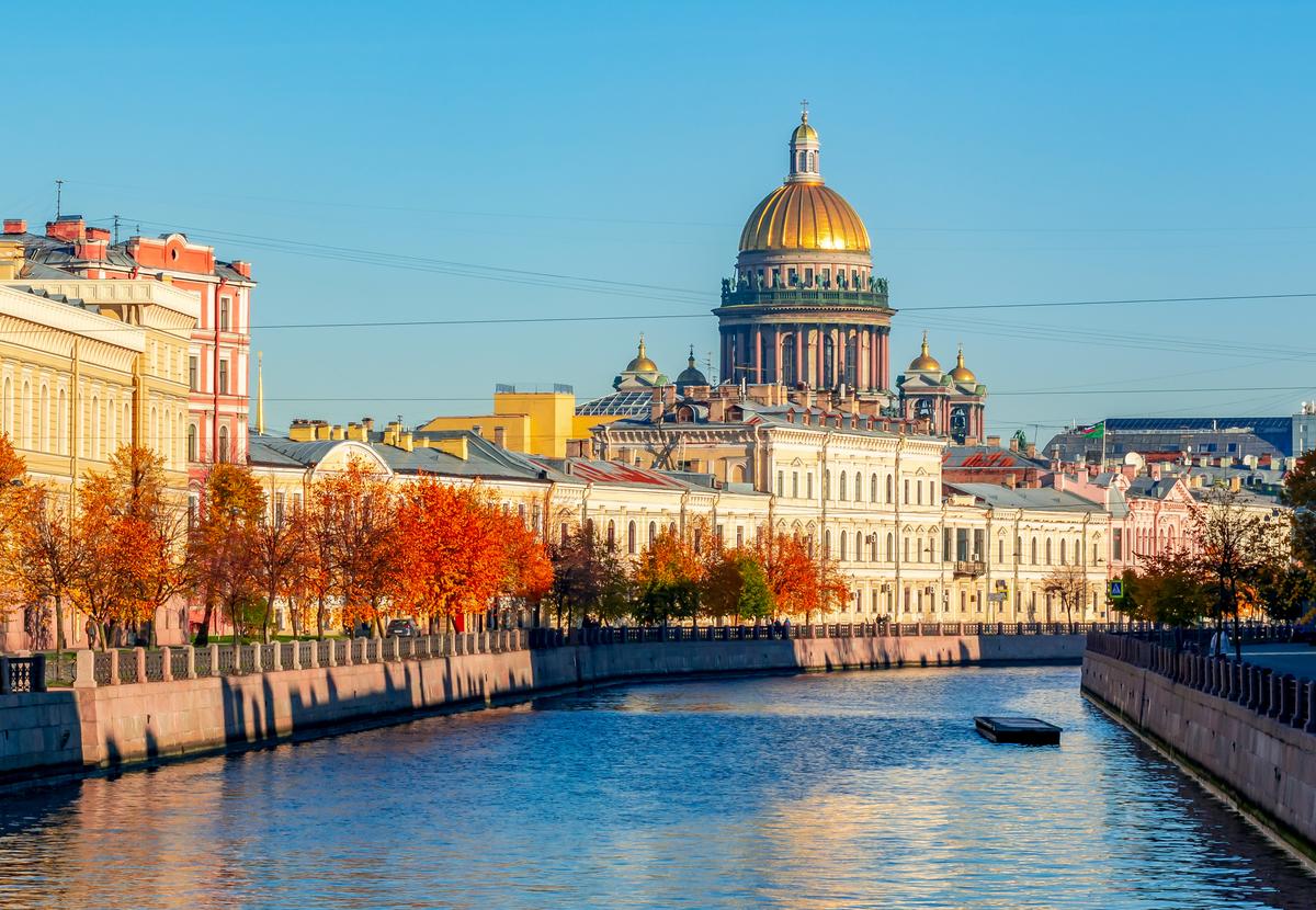 Пейзаж осеннего Санкт-Петербурга