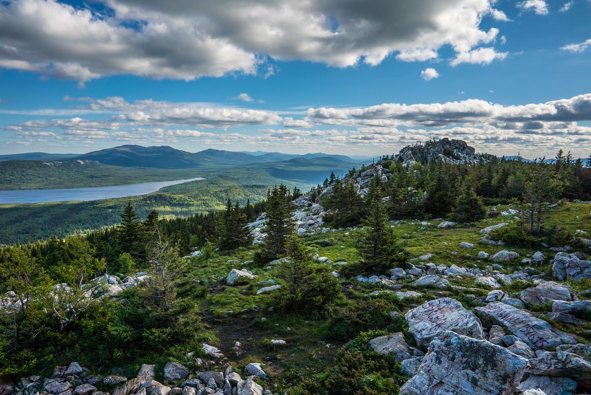 Хребет Зюраткуль