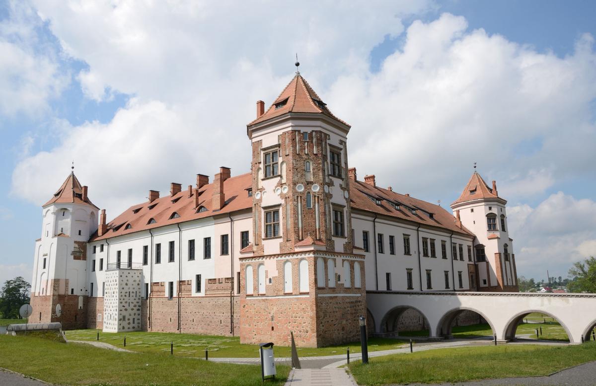 Мирский замок