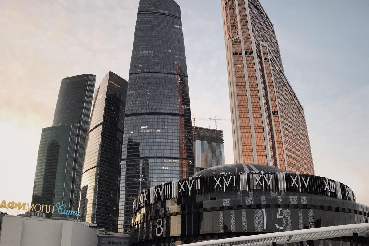 Понедельник. Экскурсия в Москва-Сити