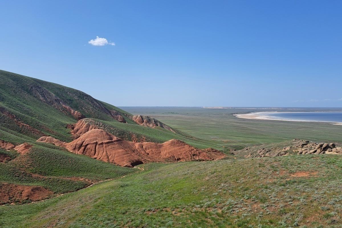 Калмыкия, тюльпанные поля, Баскунчак и Золотая Элиста. Этнографическая экспедиция (14/17)