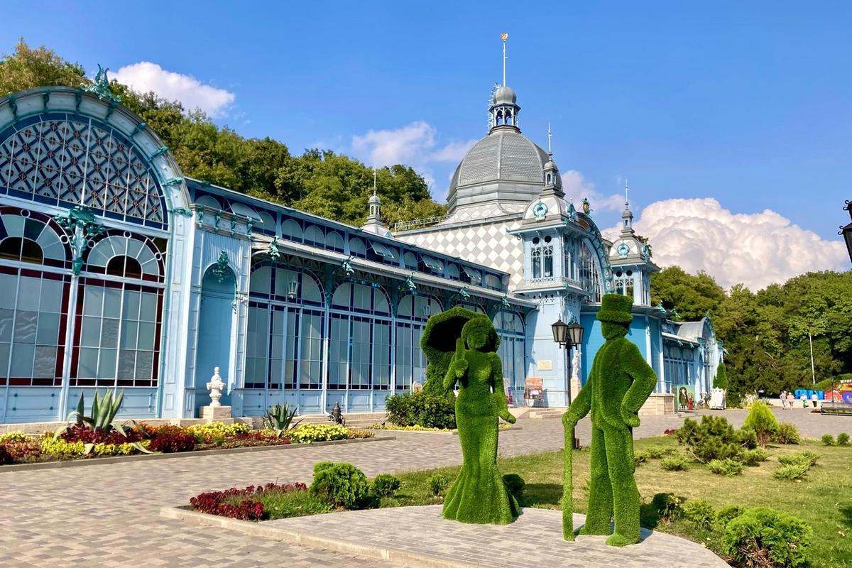 Пятигорск, Кисловодск, Железноводск и Домбай. Этнографический маршрут (2/14)