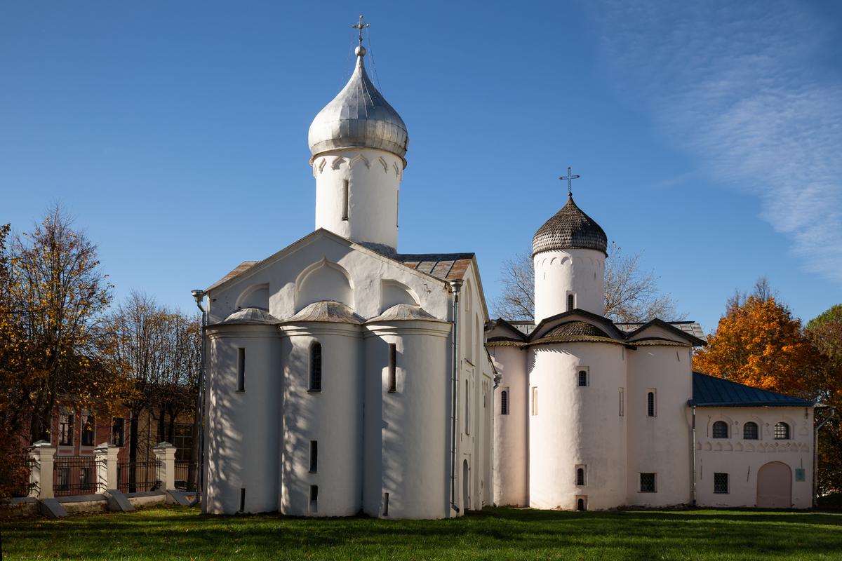 Загородная экскурсия в Ярославово Дворище и музей «Витославлицы»