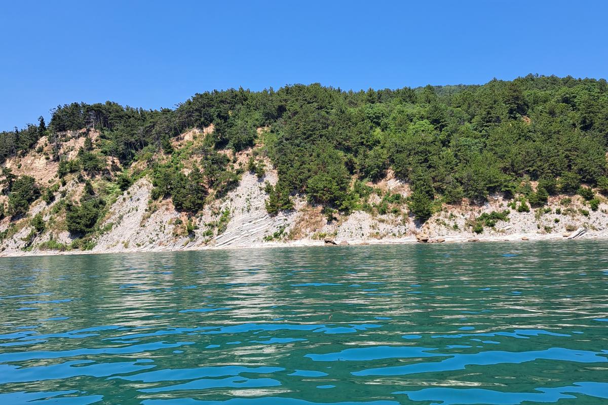 Геленджик: яхта, море, экодеревня в долине реки Жане (3/30)