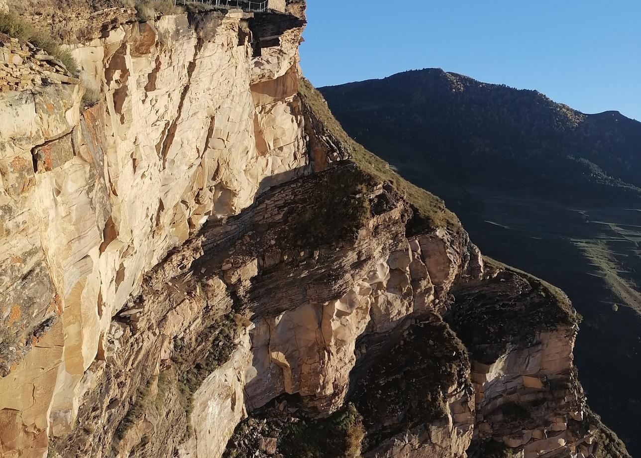 Добрый день, нам всё понравилось, наш гид Руслан лучший, очень всё прошло душевно, познавательно, насыщенно, вкусно,
