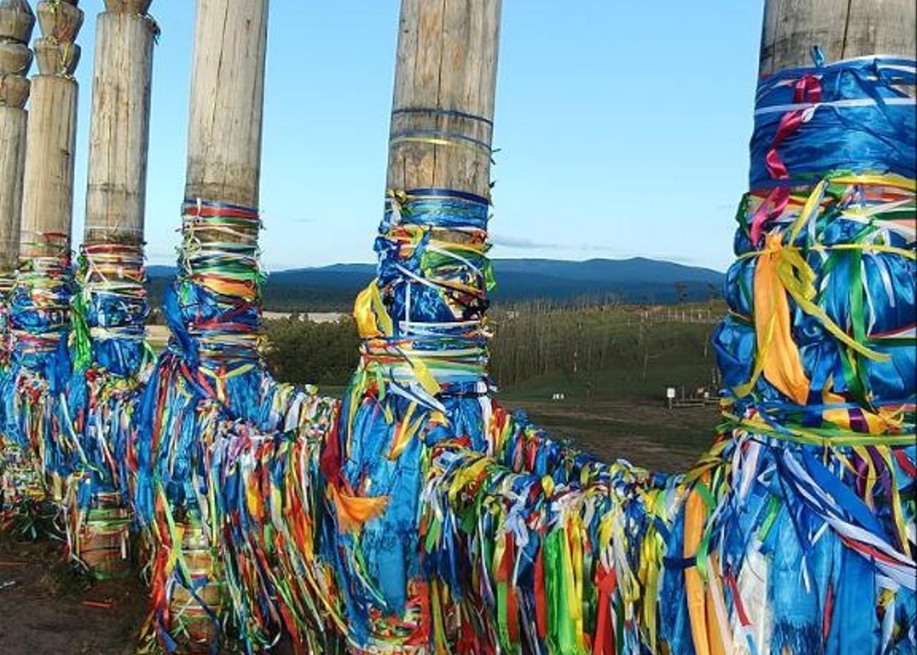 Это была потрясающая поездка, красоту и мощь Байкала передать невозможно.