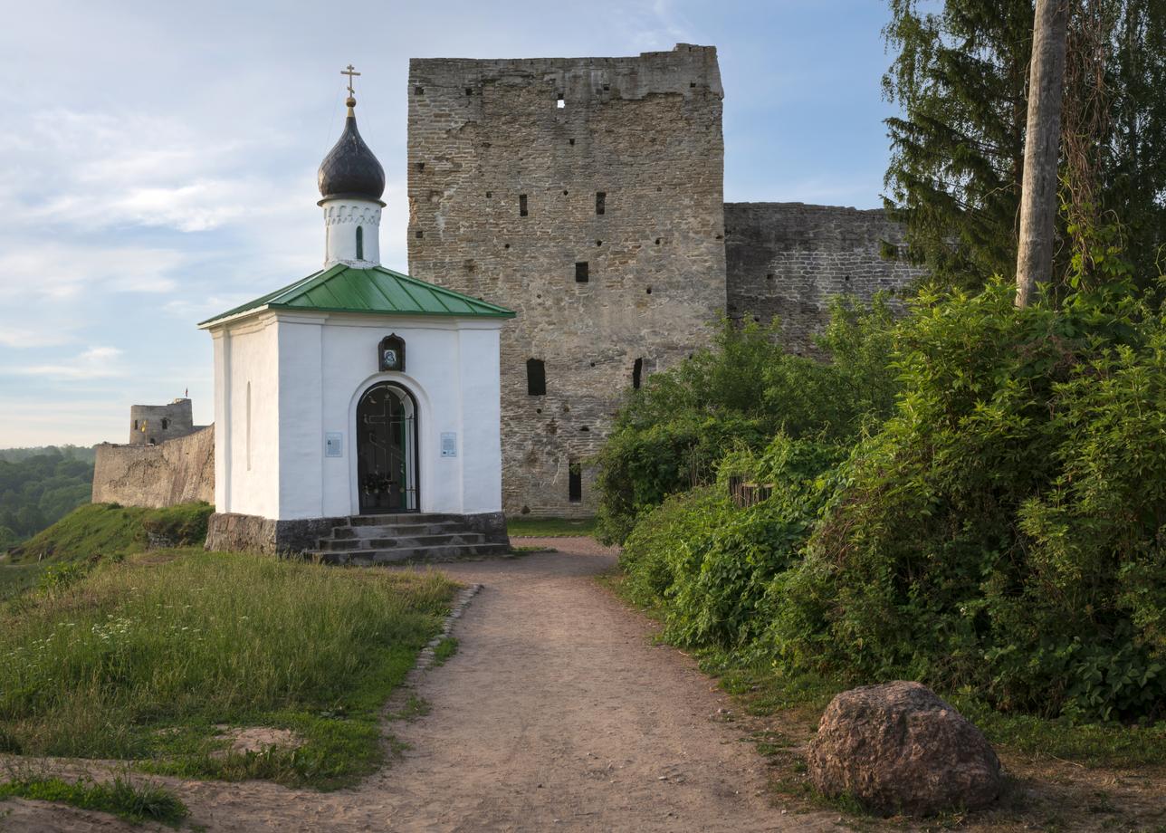Тур выходного дня из Санкт-Петербурга. Псков - Изборск - Печоры - Пушкинские горы