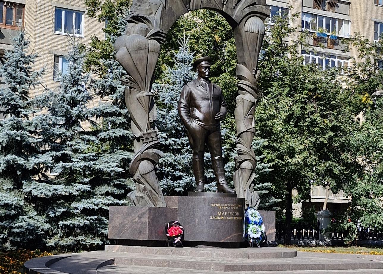 Спасибо за экскурсию! Полный восторг! Это тот случай, когда насыщенная программа не стала гонкой. Всё продумано,