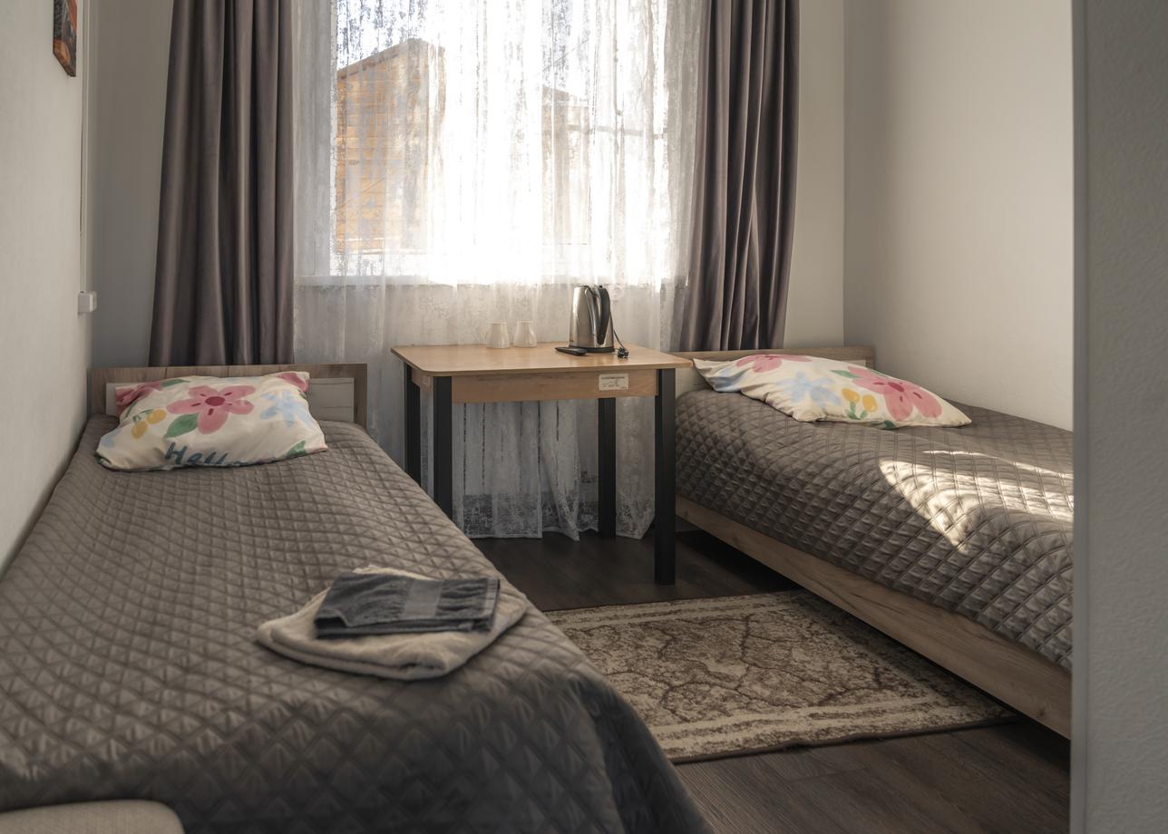 Гостиница «Александрия» или аналогичная