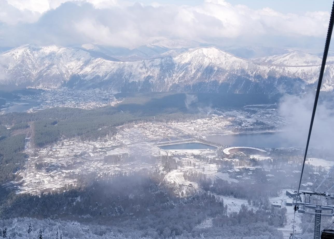 Превосходные гиды принимающей стороны. Отдельное спасибо Марине, всё время была рядом, на любые вопросы есть ответ,