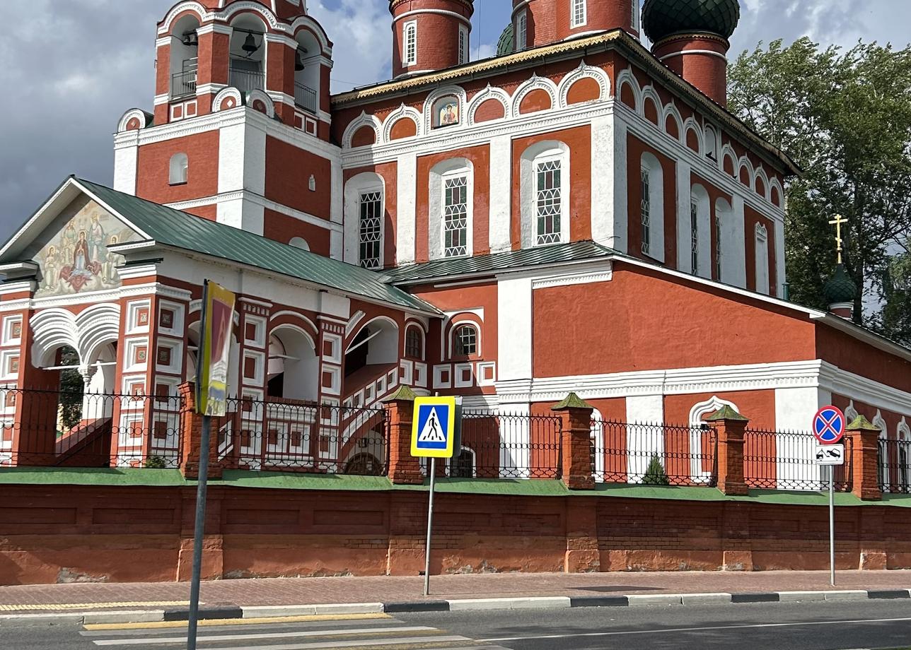 Тур понравился. Пять дней и четыре ночи. Достойное размещение в гостиницах Завтрак, обед, питание хорошее, голодными