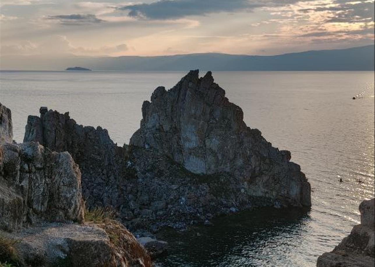 Это была потрясающая поездка, красоту и мощь Байкала передать невозможно.