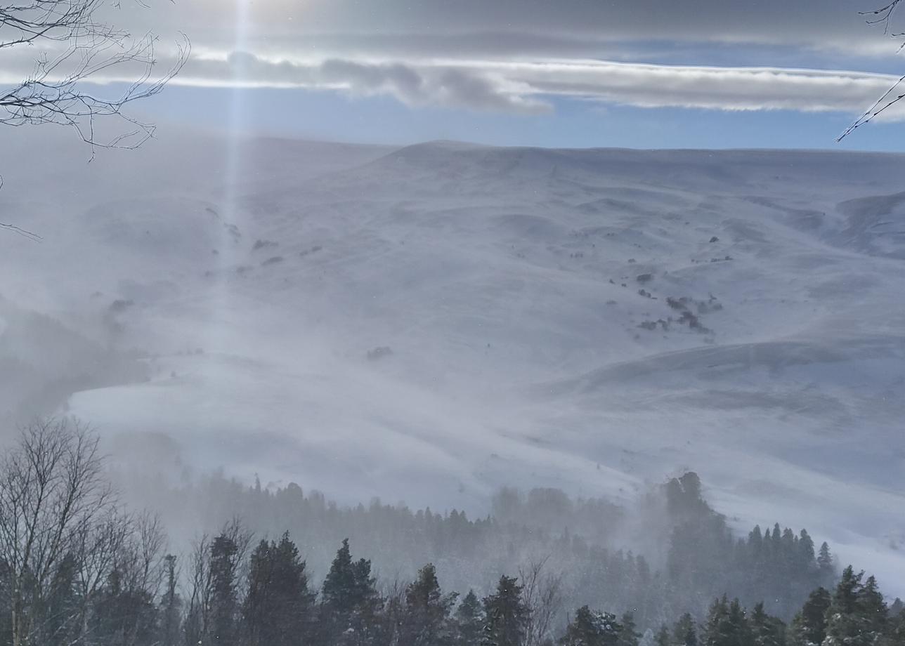 Очень понравился рождественский тур в Адыгею! Мы посетили большое количество мест за несколько дней, во многих