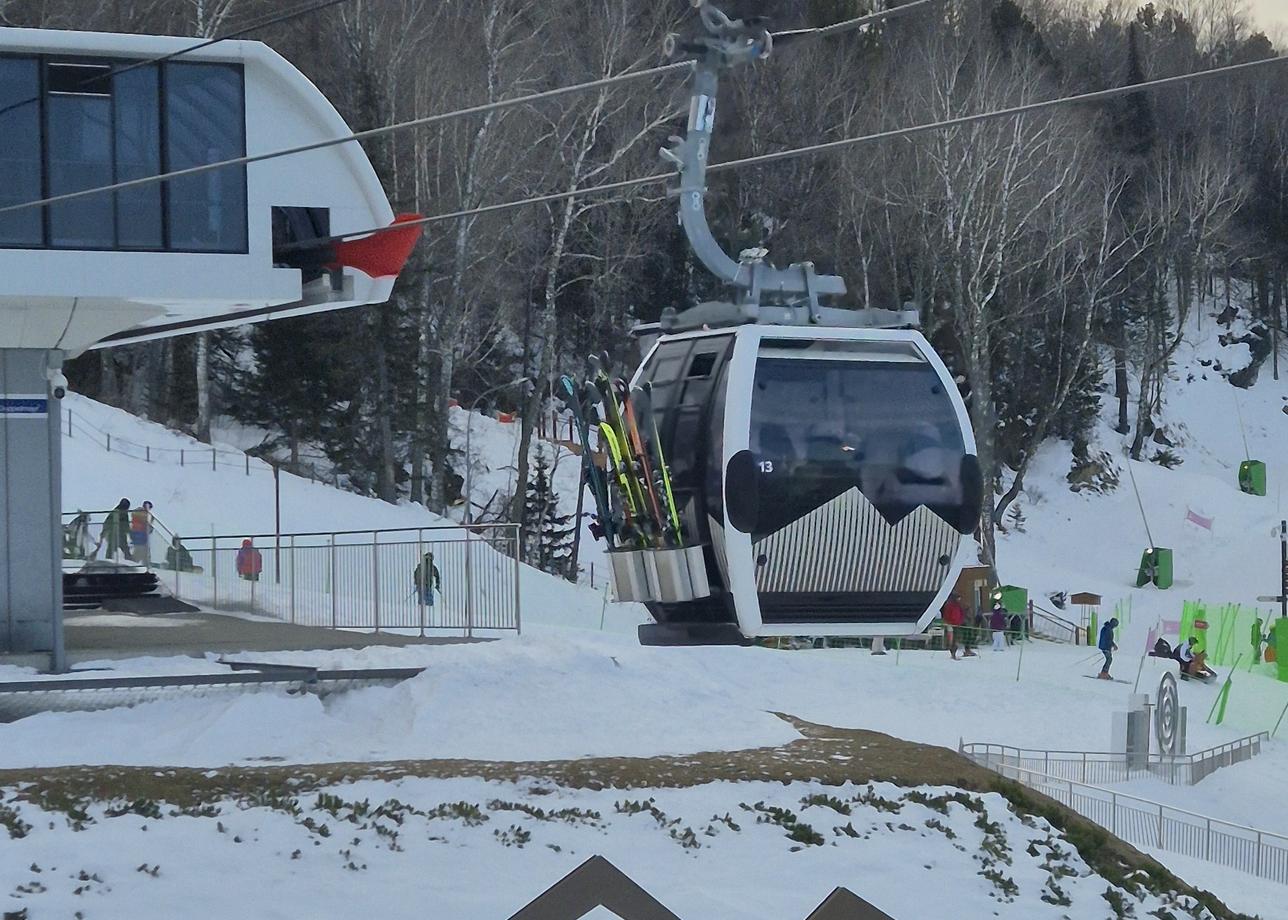 Ездила в тур по Алтаю с 3 по 7 января. Очень понравилось. Размещение было в отеле