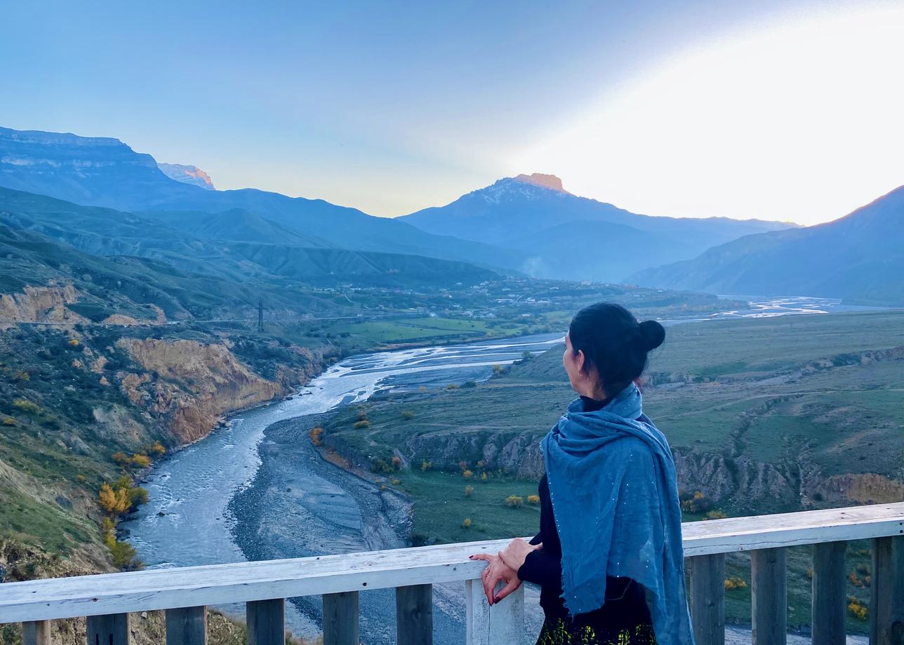 Их очень много. Все положительные 👍