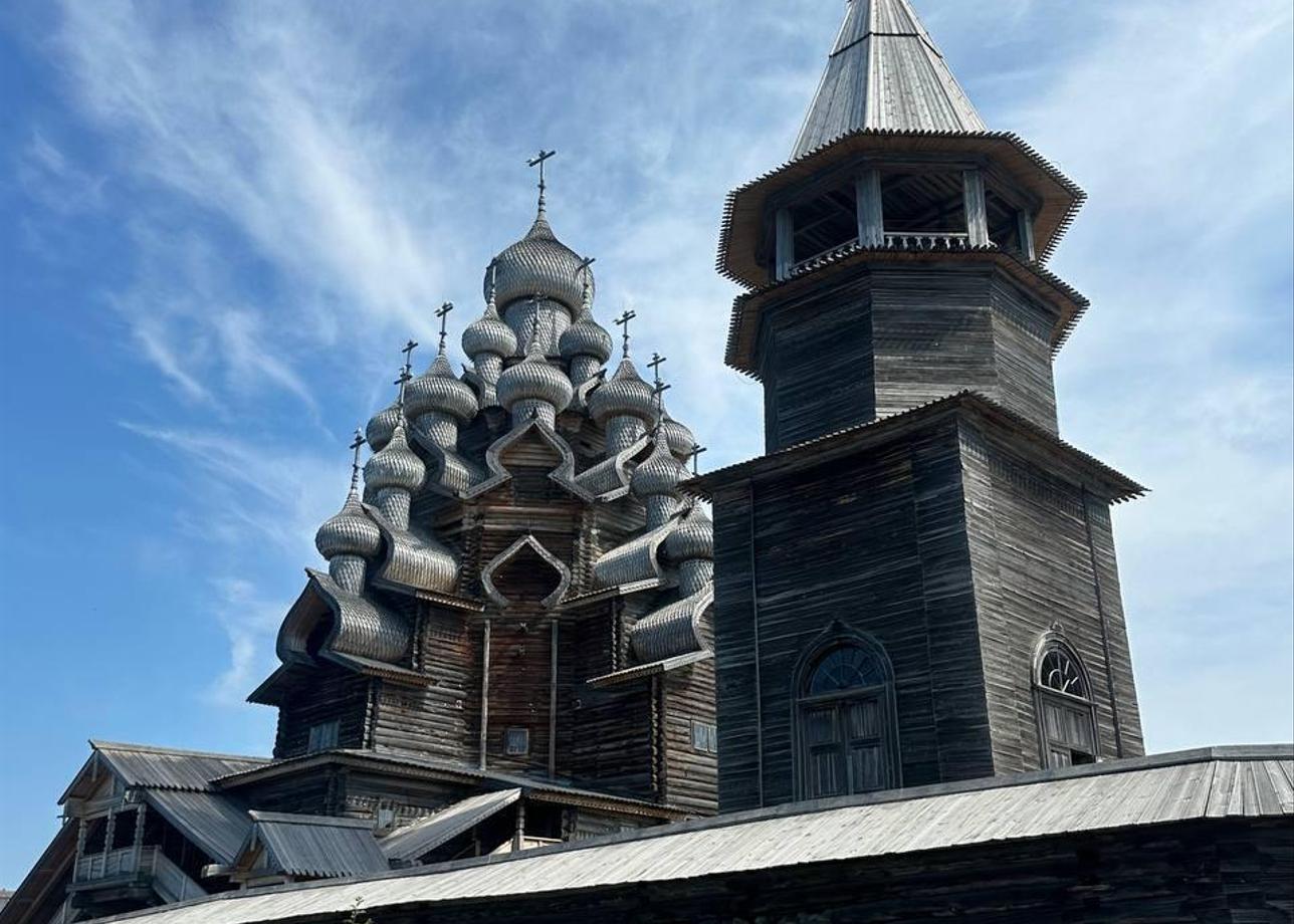 Впечатление от поездки незабываемые: красота природы, организованность тура, профессионализм гидов. Все на высоте.