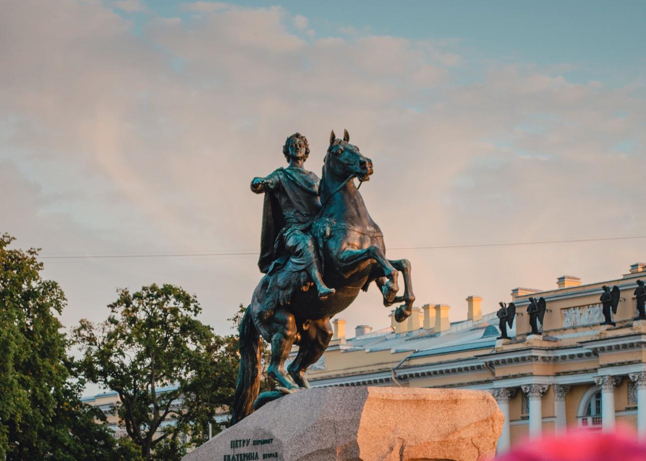 Петербург под Андреевским флагом - день ВМФ