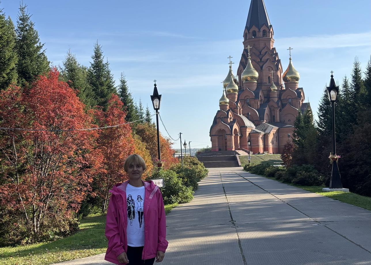 Ожидали просто интересную экскурсию, а получили маленькую жизнь внутри путешествия. Смеялись, удивлялись и фотографировали буквально каждый шаг.