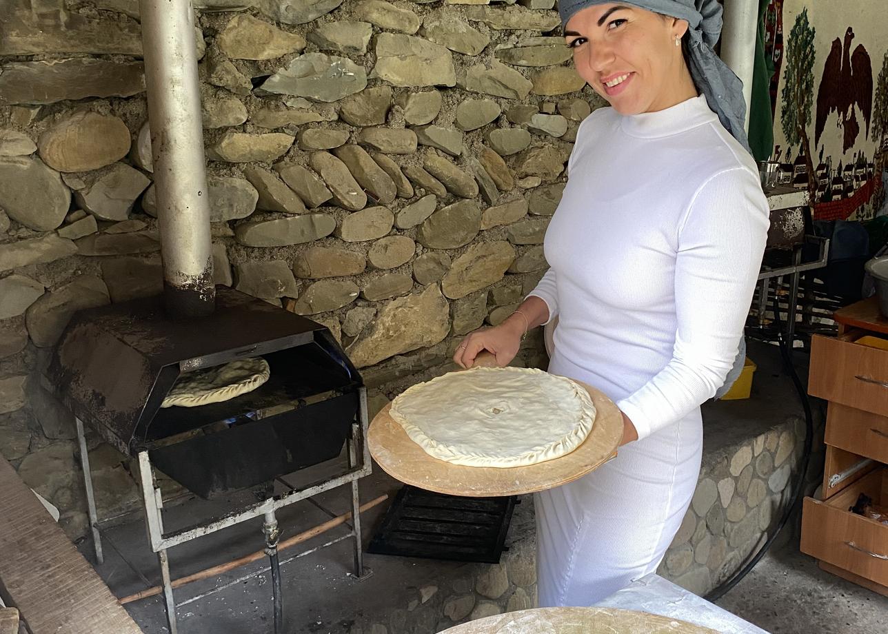 Их очень много. Все положительные 👍