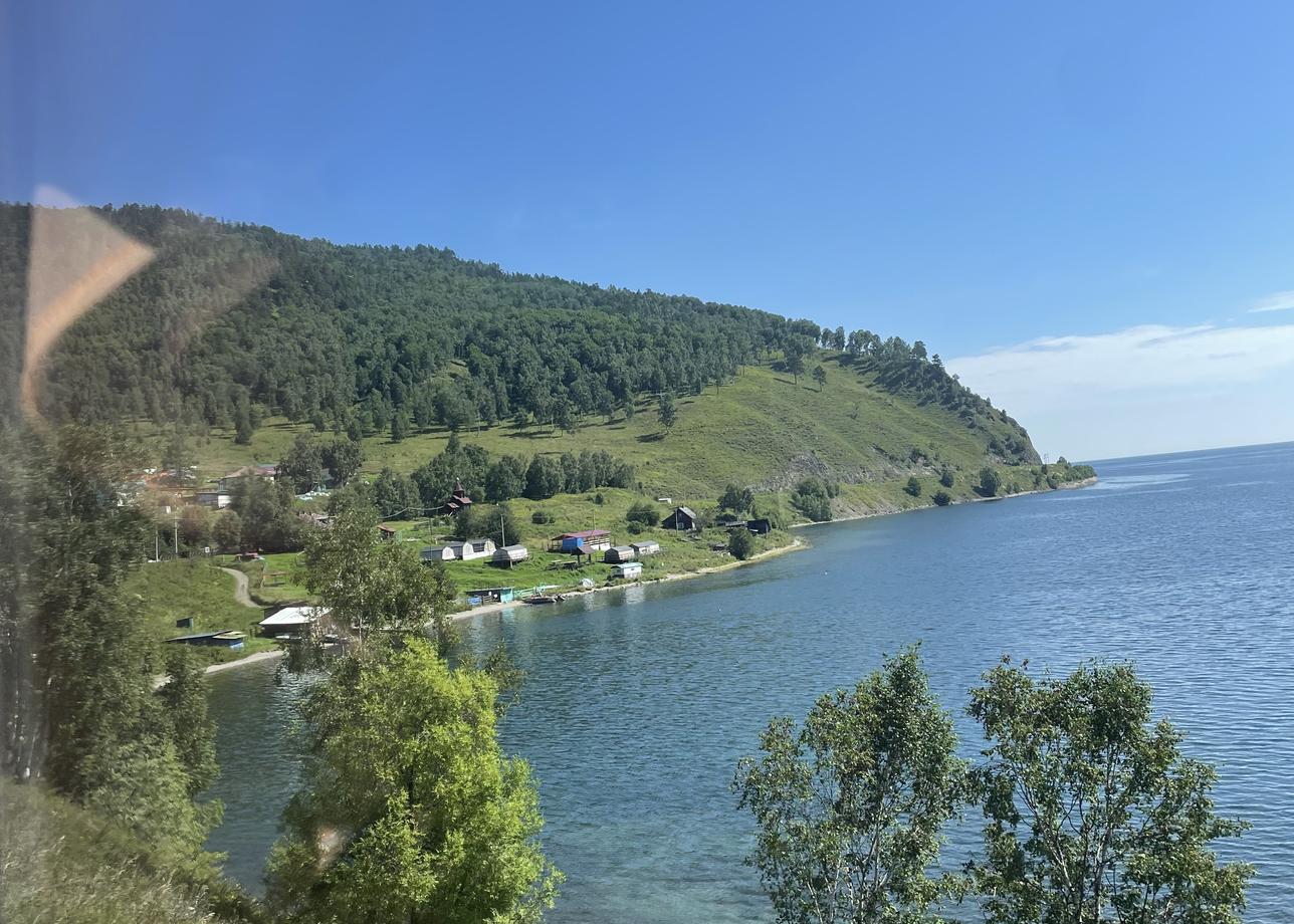 Все замечательно, старались не обращать внимание на мелочи, были оплошности со стороны организаторов, но красавец Байкал все компенсировал!!!