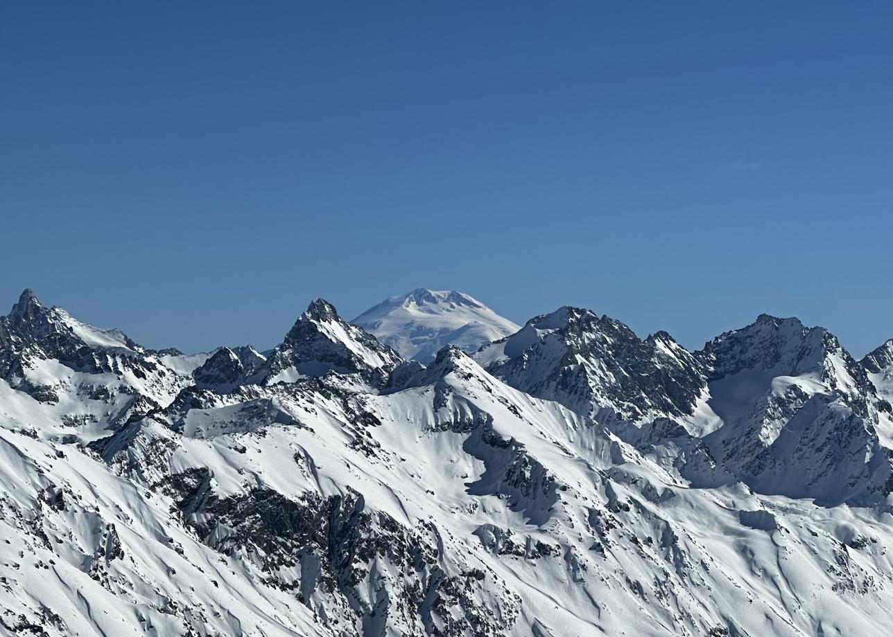 Эта поездка настолько запала мне в душу, что я захотела переехать на Кавказ 😍 главной целью
