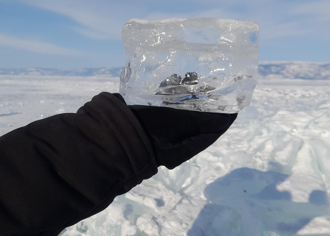 Очень рекомендую тур «Ледовый экспресс Байкала. Всё включено».
