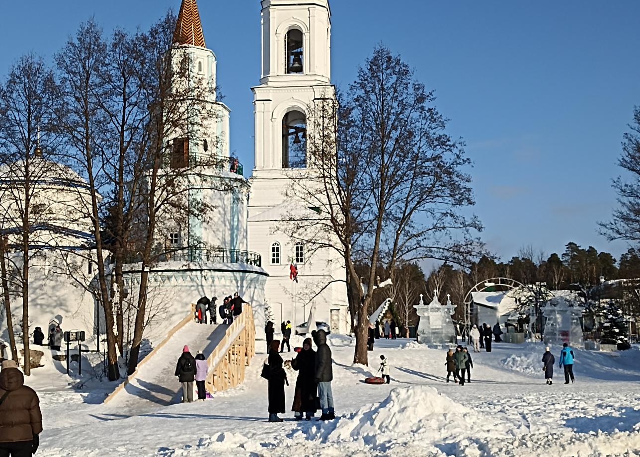Тур очень интересный. Впечатления усилила метель, которая засыпала Казань и окресности два дня. Локации, почти все