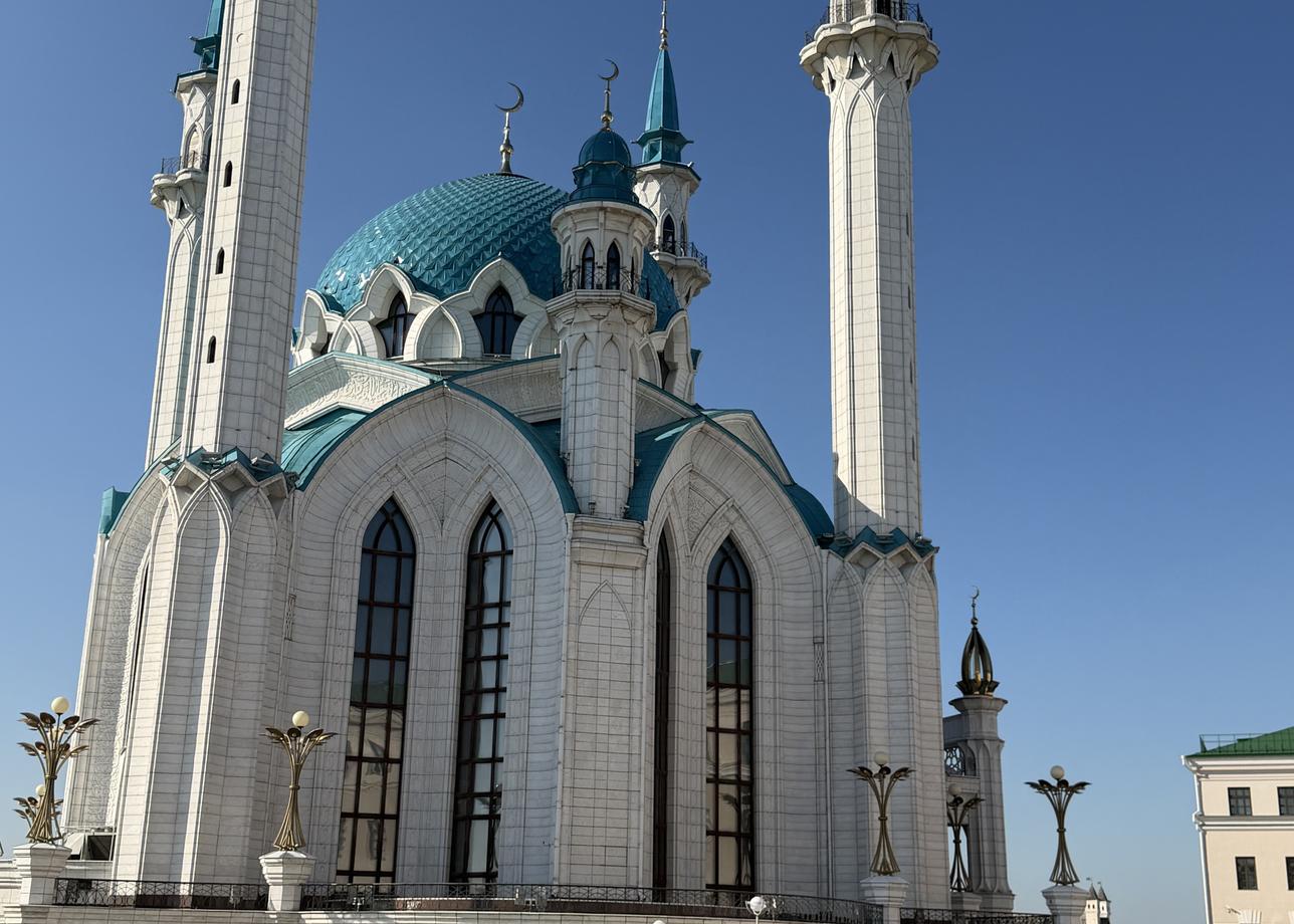 Очень всё понравилось, всё четко организовано, всё понятно, если возникали вопросы, то компания всегда была на связи. Спасибо за отличный отдых