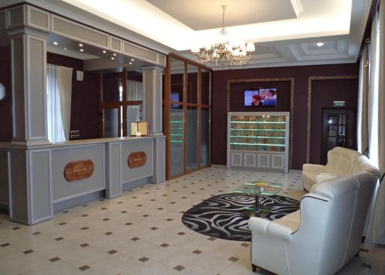 Отель «Королевский Двор»