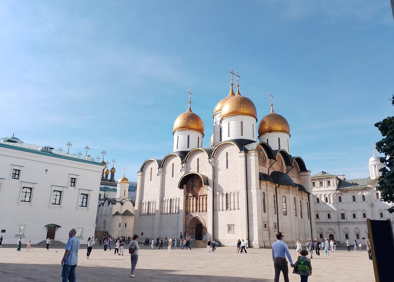 Хороший тур, было интересно, но представителей при заселении в гостиницу не увидела, в гостинице заселились быстро,