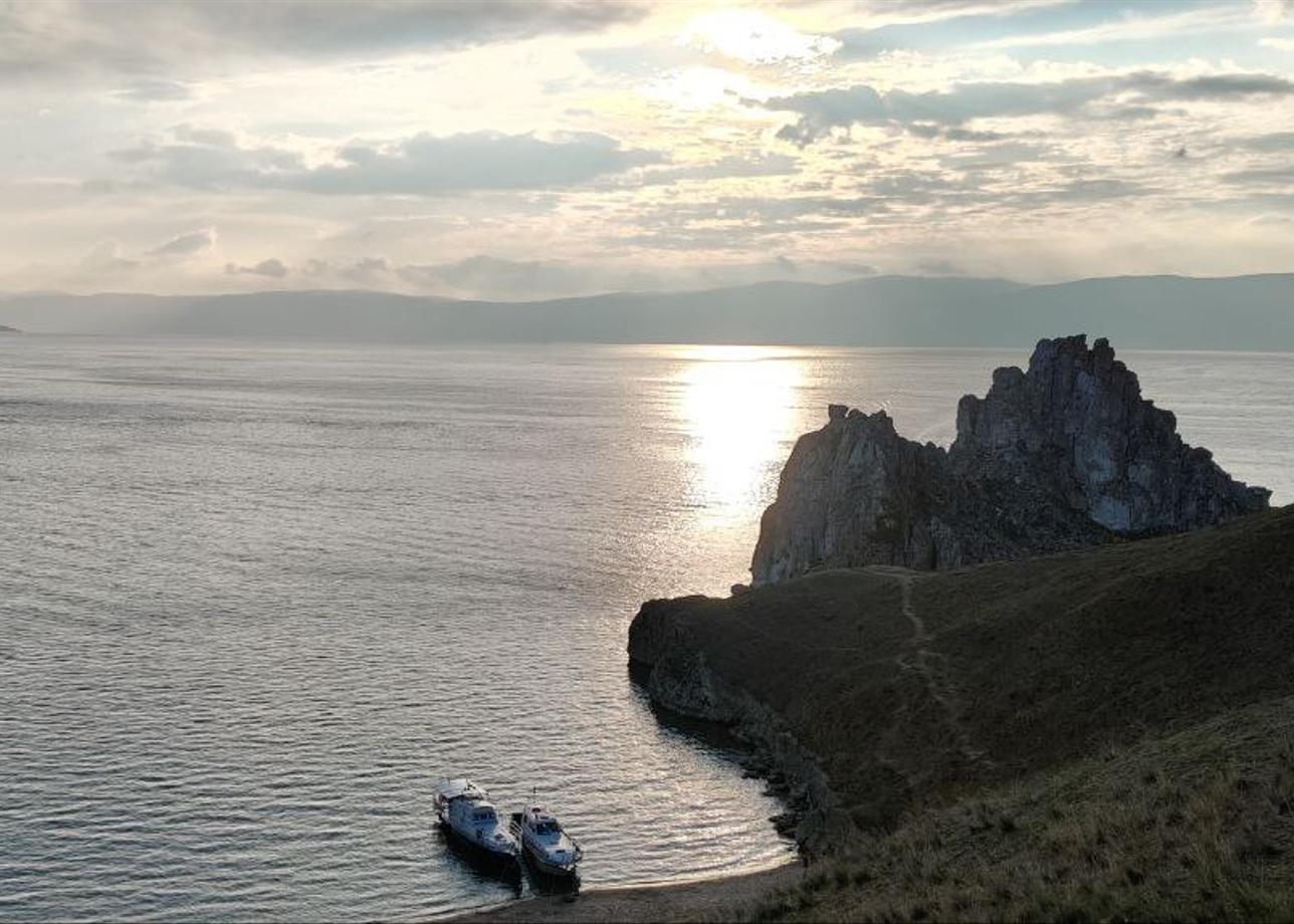 Это была потрясающая поездка, красоту и мощь Байкала передать невозможно.