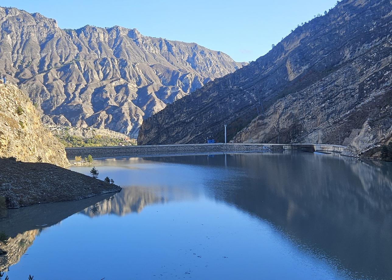 Огромное спасибо нашему гиду Умару и водителю Эльхану, супер профессионалы своего дела!!!