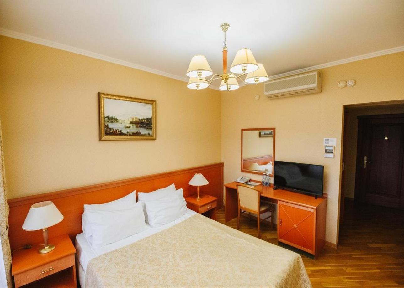 Отель «Интурист»