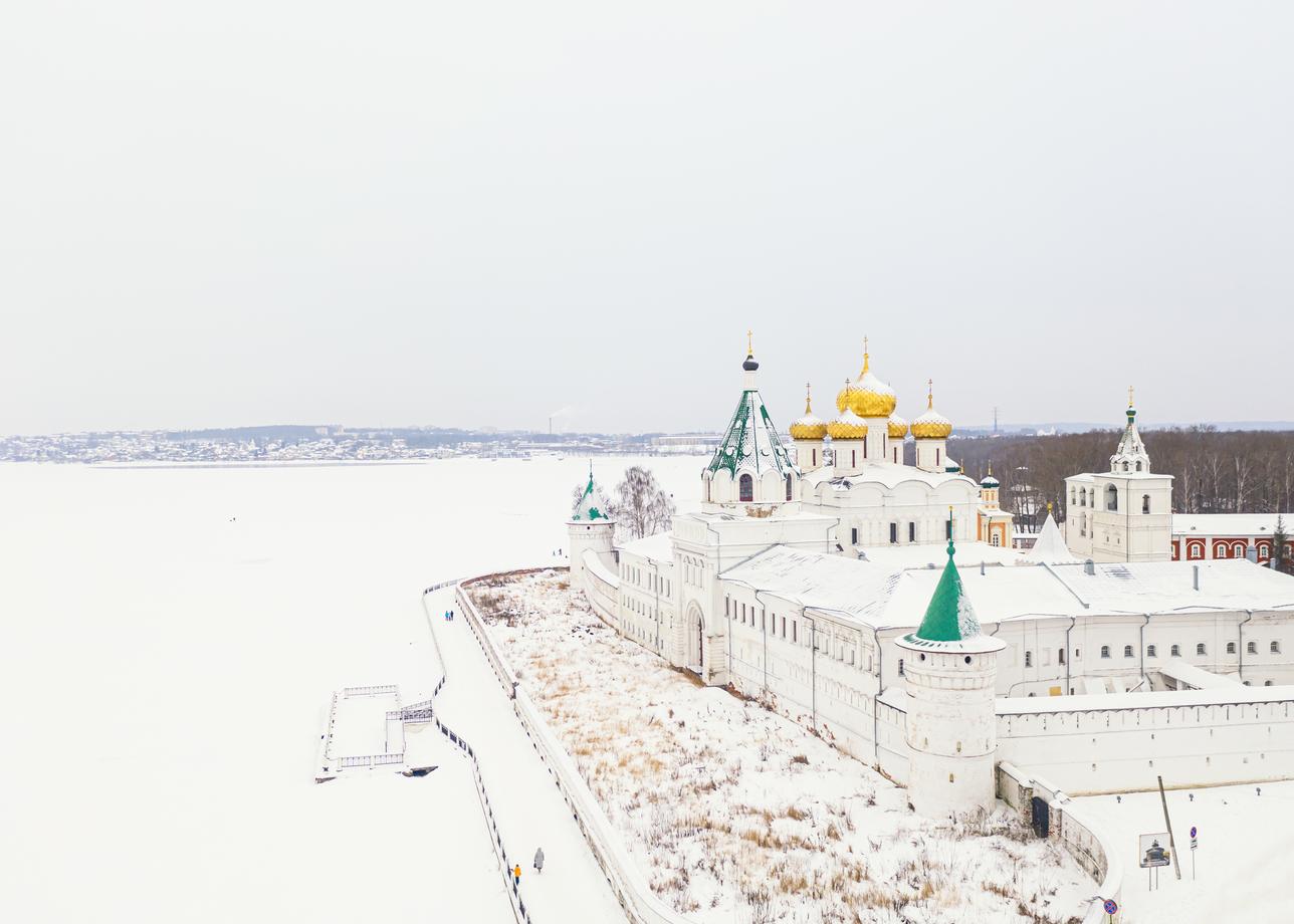 Зимняя сказка. Железнодорожный круиз из Москвы